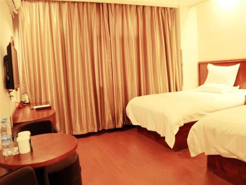 GreenTree Inn Hebei Langfang Dachang South HuaAn Road Express Hotel, Dachang, China