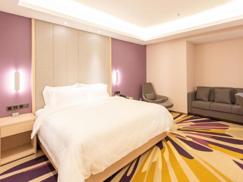 Lavande Hotel Xuzhou People's Square, Xuzhou, China