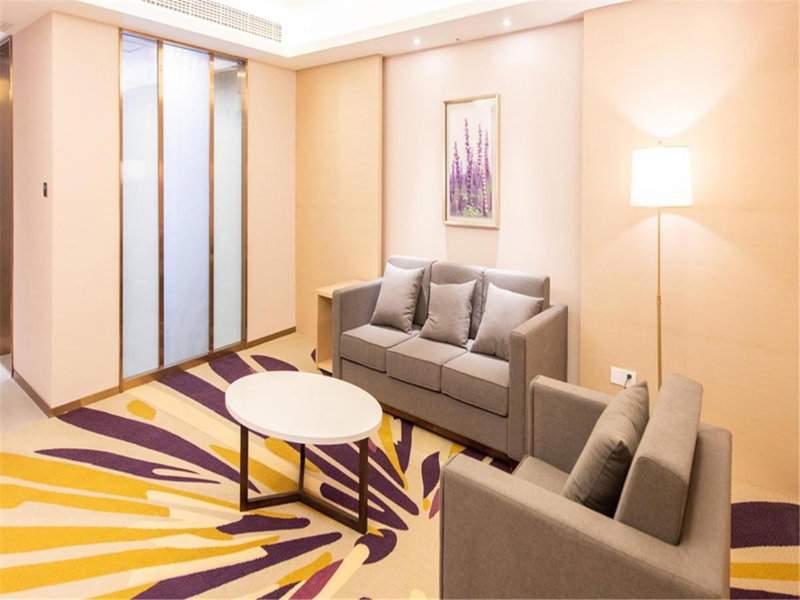 Lavande Hotel Xuzhou People's Square, Xuzhou, China