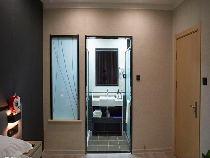 Thank Inn Plus Hotel Hebei Shijiazhuang Yuhua District of Hebei Normal University, Shijiazhuang, China