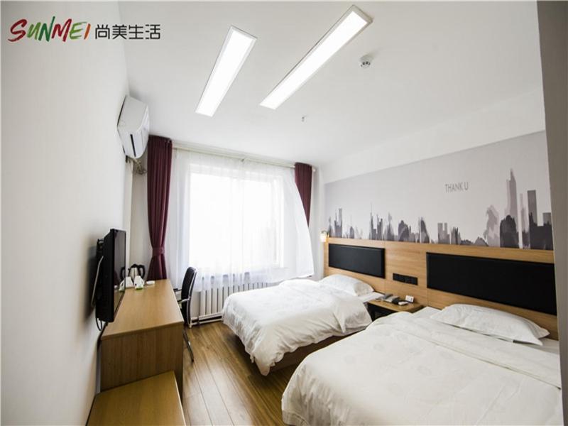 Thank Inn Chain Hotel shandong yantai zhifu district RT-Mart railway station, Yantai, China