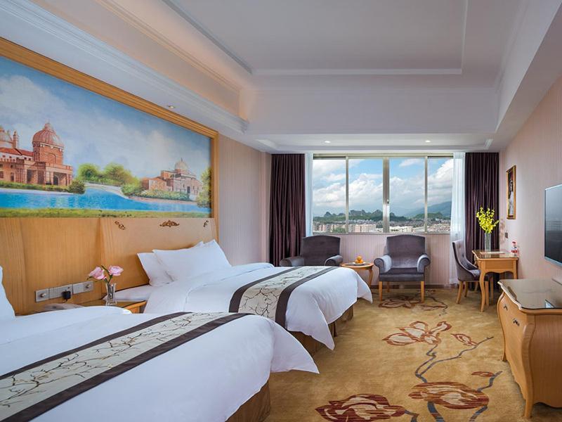 Vienna Hotel(Yangchun International Shop ), Yangchun, China