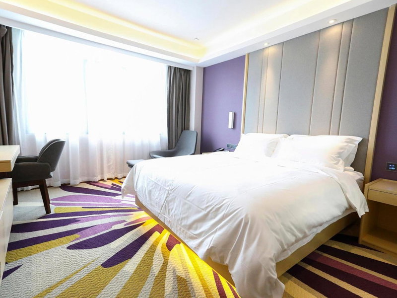 Lavande Hotel Jiujiang Jiujiang College, Jiujiang, China