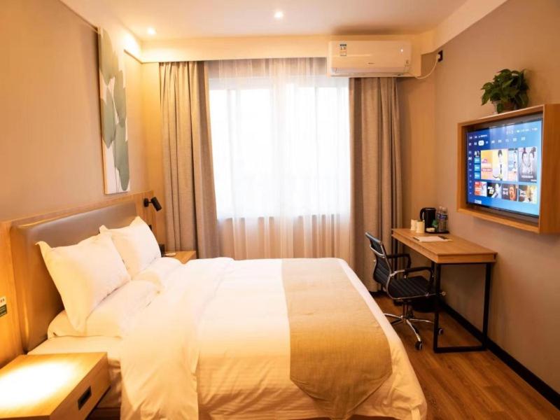GreenTree Inn Suzhou Railway Station Park Road Hotel, Suzhou, China
