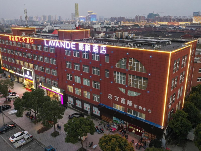 Lavande Hotel (Yangzhou Jiangwangshui Street RT-Mart Branch), Yangzhou, China