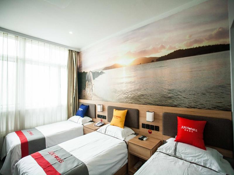 JUN Hotels Hebei Xingtai Qiaodong District South Xinhua Road, Xingtai, China