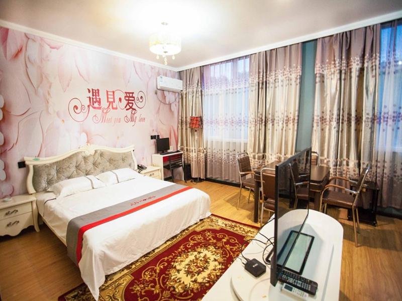 JUN Hotels Hebei Xingtai Qiaodong District South Xinhua Road, Xingtai, China