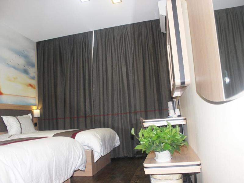 Thank Inn Chain Hotel Hebei Chengde Shuangqiao District Chenghuangmiao, Chengde, China