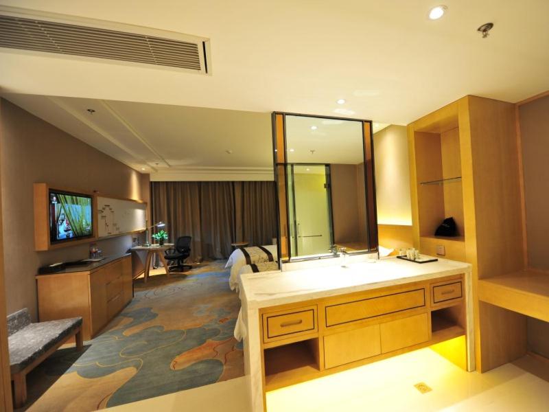 GreenTree Eastern Jinzhai County Lotus Hill Road Hotel, Longwan, China