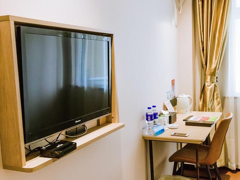 GreenTree Inn Anhui Xuancheng South Zhuangyuan Road Express Hotel, Xuanzhou, China