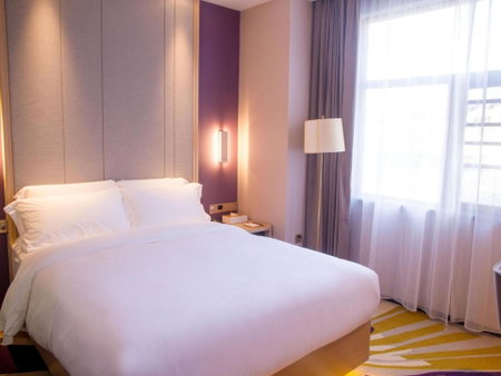 Lavande Hotel Shiyan Sanyan Branch, Shiyan, China