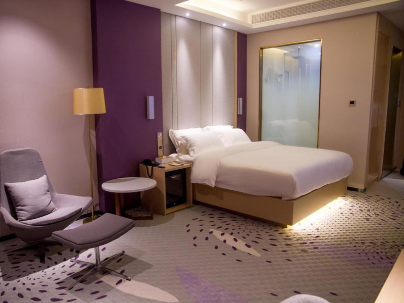 Lavande Hotel Shiyan Sanyan Branch, Shiyan, China