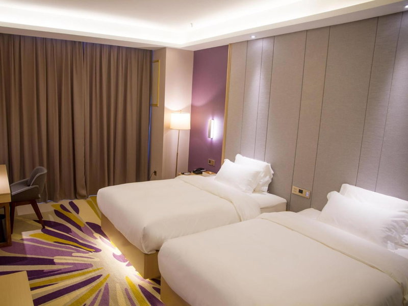 Lavande Hotel Shiyan Sanyan Branch, Shiyan, China