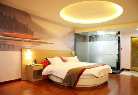 Thank Inn Chain Hotel Guangdong Heyuan Yuancheng District Heyuan Avenue North White Bailingtou Gaotang Store, Heyuan, China