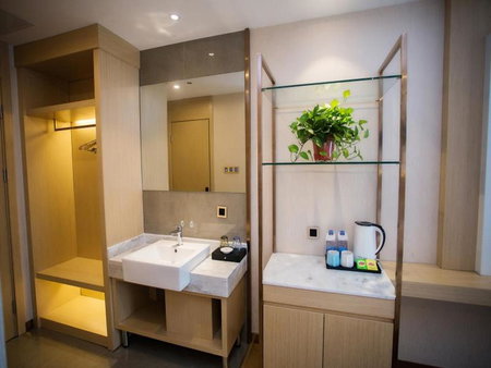 VX Heze Dingtao District Taoyi Road Hotel, Heze, China