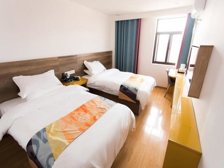Shell Liu'an Wanxi Avenue International Motor City Hotel, Lu'an, China
