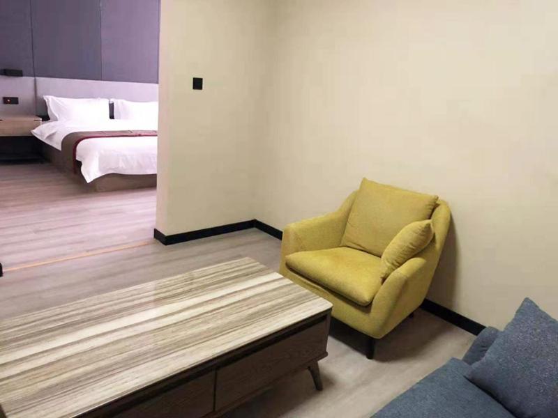 Thank Inn Plus Hotel Hebei Shijiazhuang Zhengding New District International Small Commodity City, Shijiazhuang, China