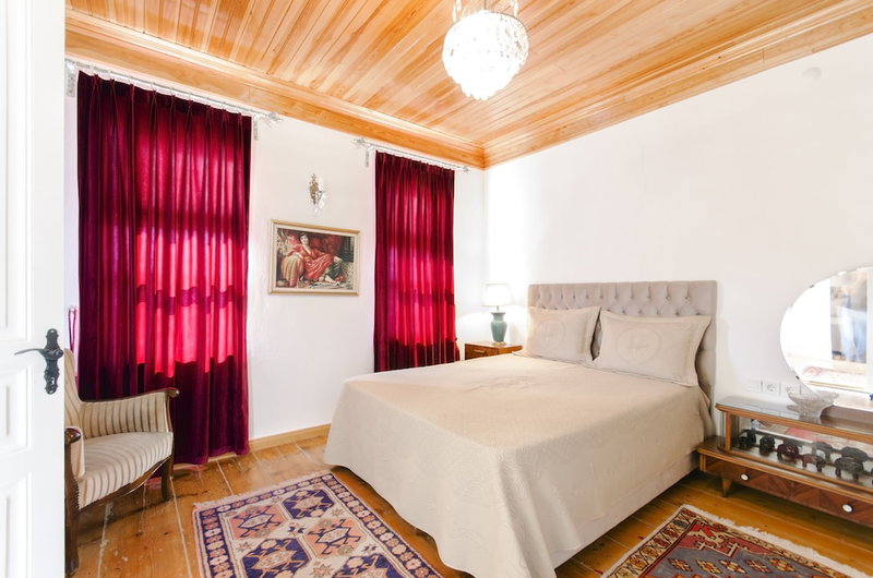 Dutlu Konak, Izmir, Turkey