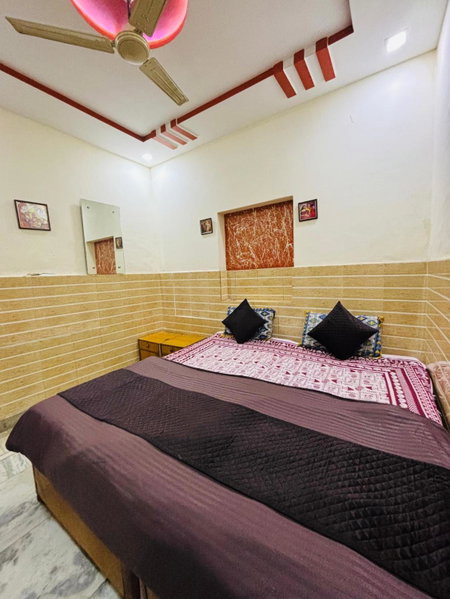 Friends Guest House & Hostel- near TAJ MAHAL, Agra, India