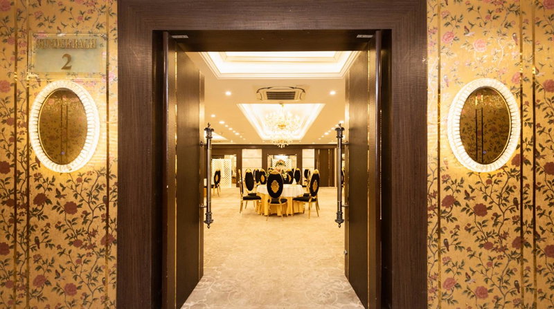 Hotel CASA Aishbagh, Lucknow, India