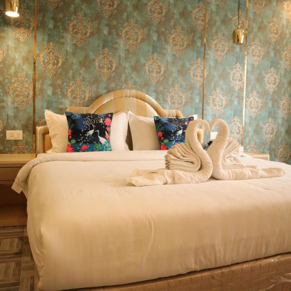 Hotel CASA Aishbagh, Lucknow, India
