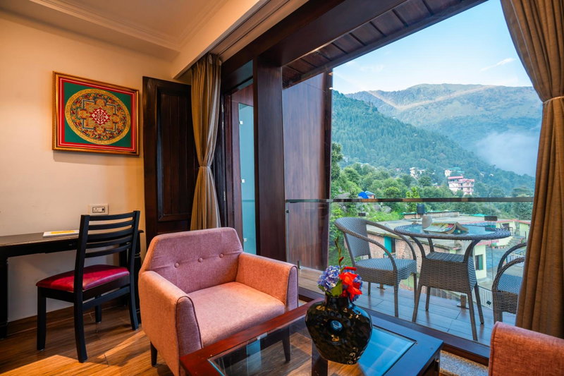 Alt life Luxe - Himalayan Crown - Upper Bhagsu Mcleodganj, Dharamshala, India