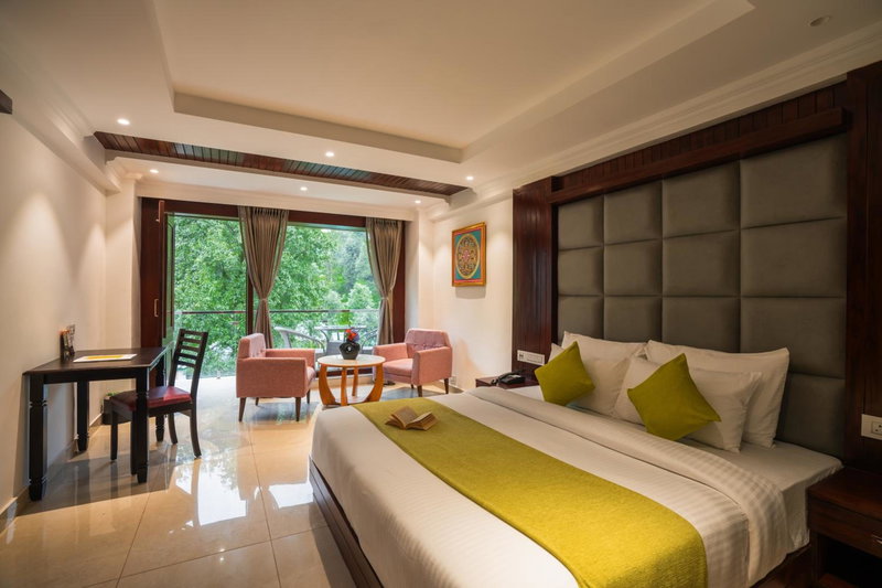Alt life Luxe - Himalayan Crown - Upper Bhagsu Mcleodganj, Dharamshala, India