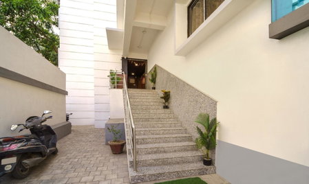 Treebo Park Palace, Guwahati, India