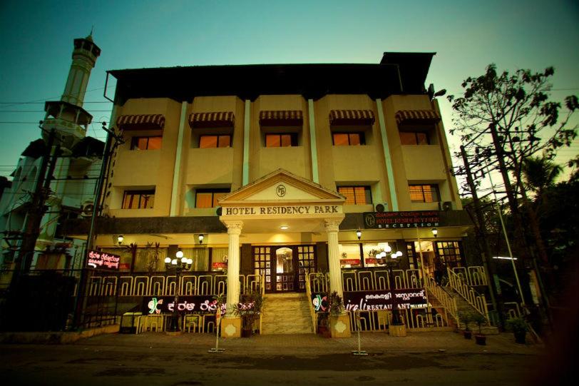 Hotel · Hotel Residency Park, Mangalore