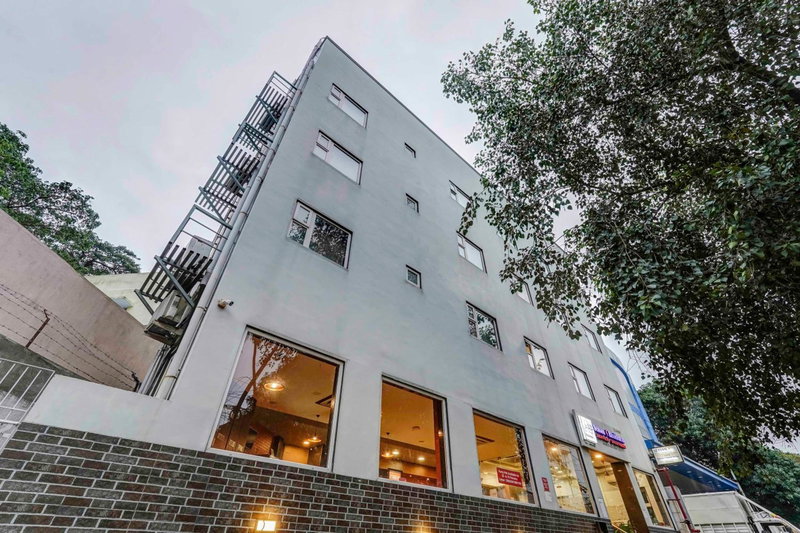 Season 4 Residences - Nungambakkam Near US consulate, Apollo Hospital, Shankar Nethralaya, Chennai, India