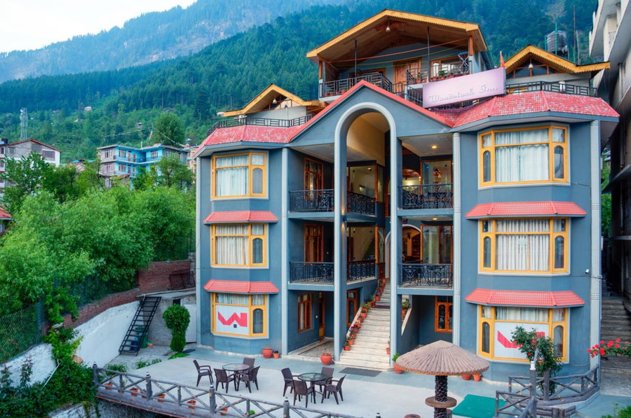Woodstock Inn Manali 800 Mtrs from Mall Road, Manāli, India