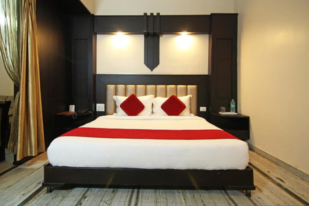 Le Grand Hotel, Haridwār, India