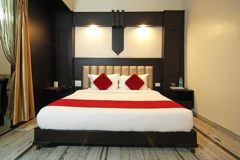 Le Grand Hotel, Haridwār, India