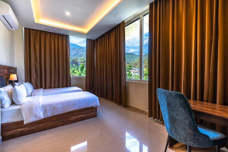 Aotel by Clarks Inn Palampur, Pālampur, India