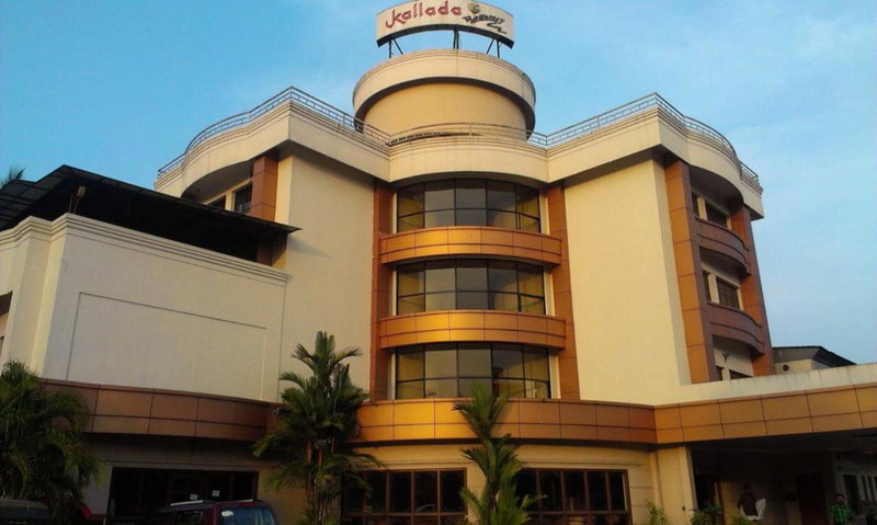 Kallada Regency, Irinjālakuda, India