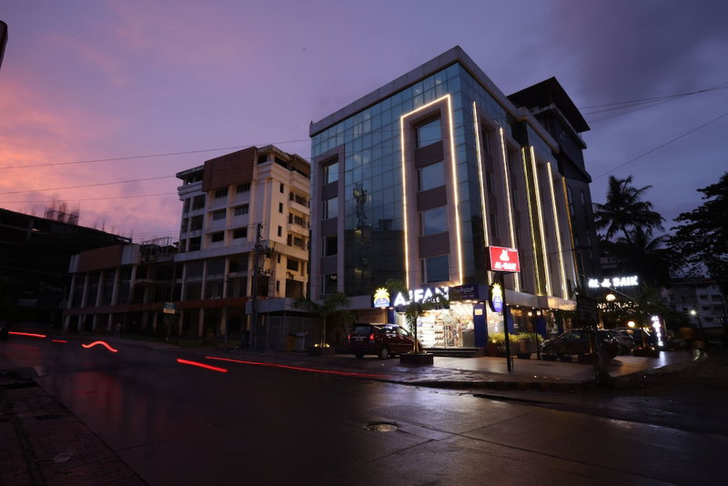 Royal Plaza Suites by RAK Rooms, Mangaluru, India