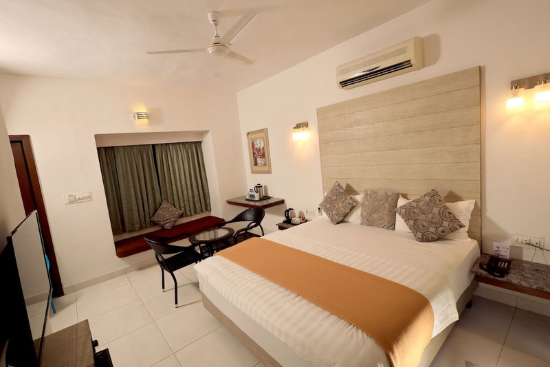 Hummingbird Resort, Abu Road, India