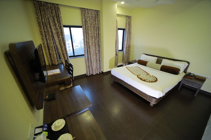 Vijaya Tej Clarks Inn, Patna, India
