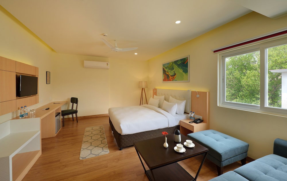 10 Park Street Hotel & Banquets, India