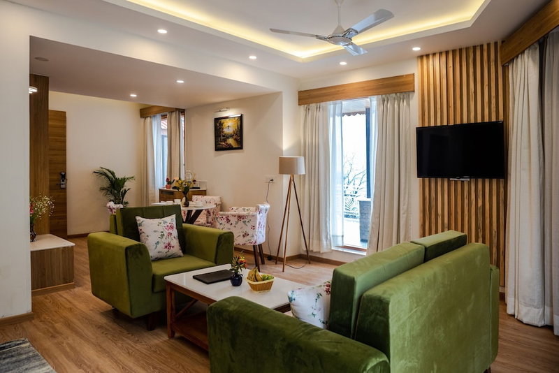Anand Vardhan Resorts, Kullu, India