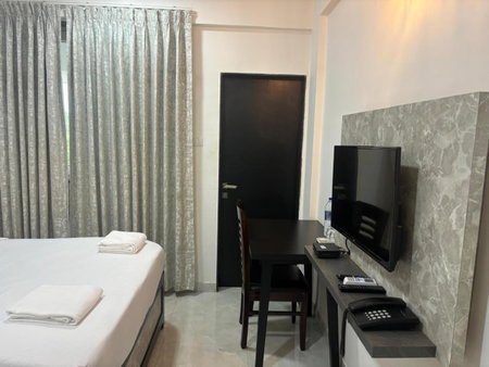 Henmil Hotel, Vagator, India