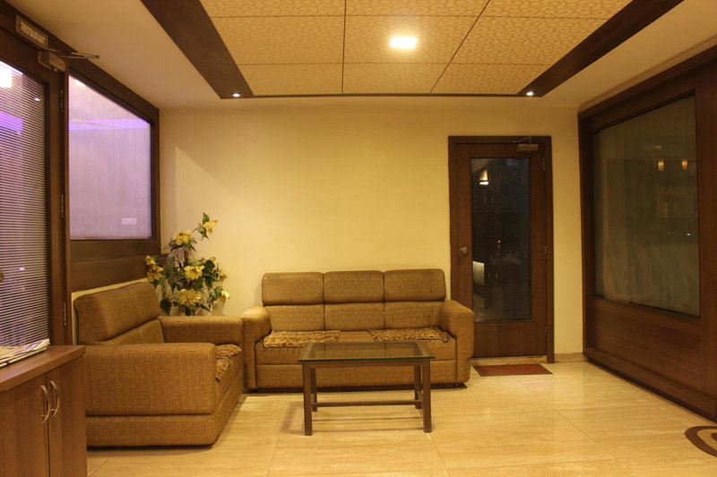 Hotel Laxmibai Palace- Only 300 meter from Sai Baba Temple!!!!, Shirdi, India