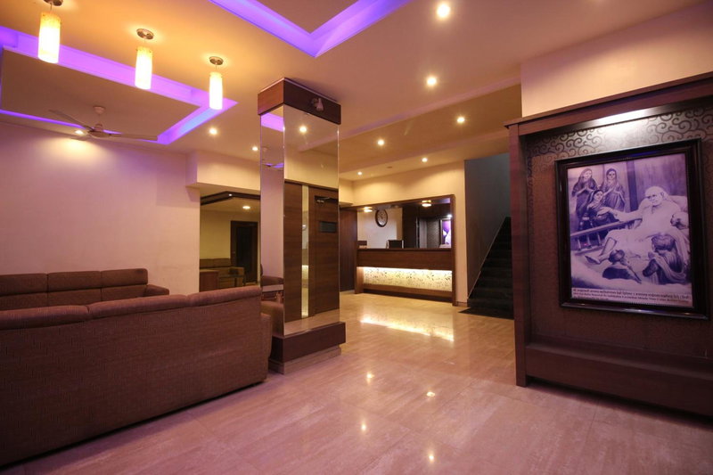 Hotel Laxmibai Palace- Only 300 meter from Sai Baba Temple!!!!, Shirdi, India