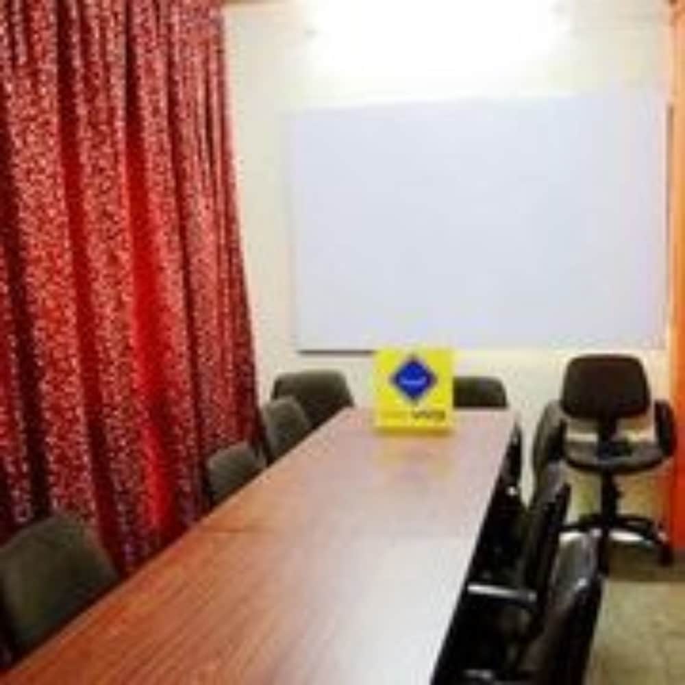 Vista Rooms At Station Road-Aurangabad, India