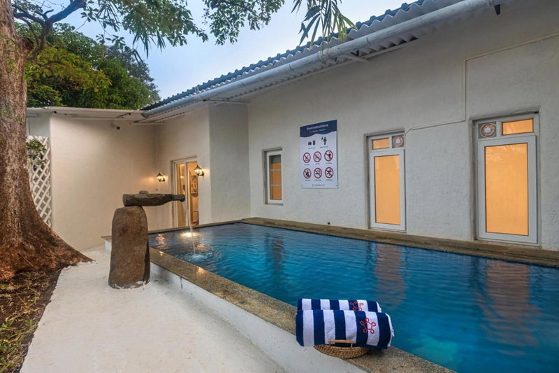 SaffronStays Kairos Zeus, Karjat - Greek style pool villa near Camp Max, Karjat, India