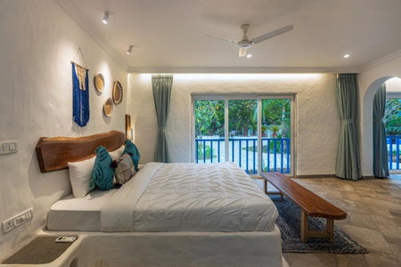 SaffronStays Kairos Zeus, Karjat - Greek style pool villa near Camp Max, Karjat, India