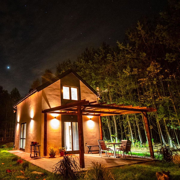 Ranczo w lesie - domki z jacuzzi, Ożarów, Poland