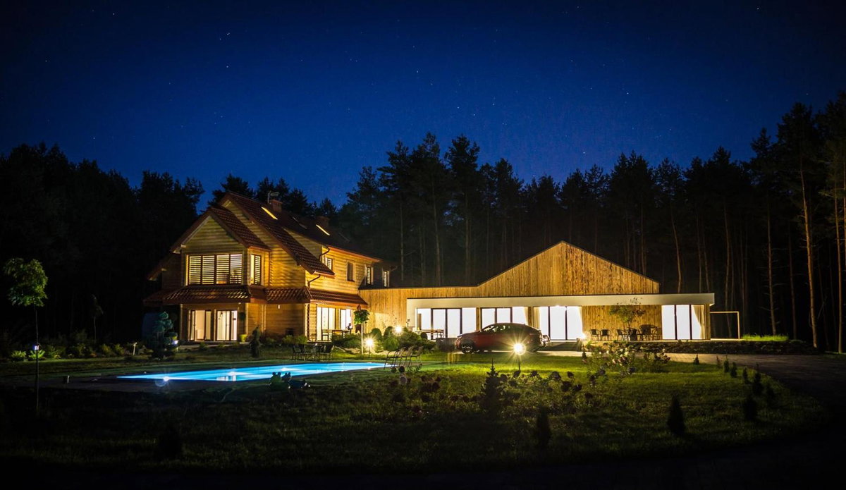 Hotel · Leśna Chata, Cieszanów