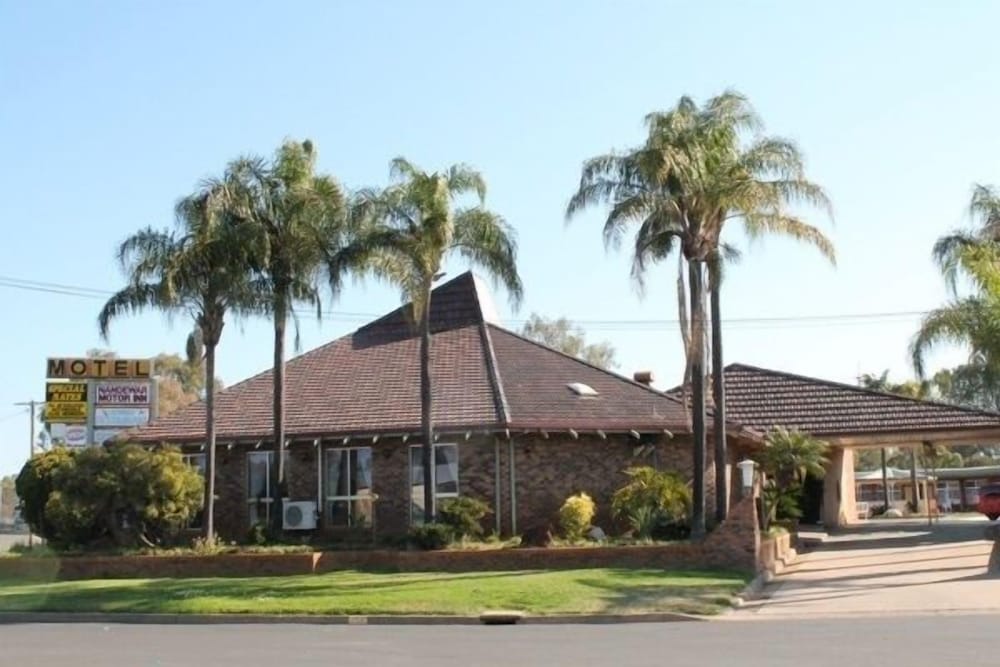 Nandewar Motor Inn, Australia