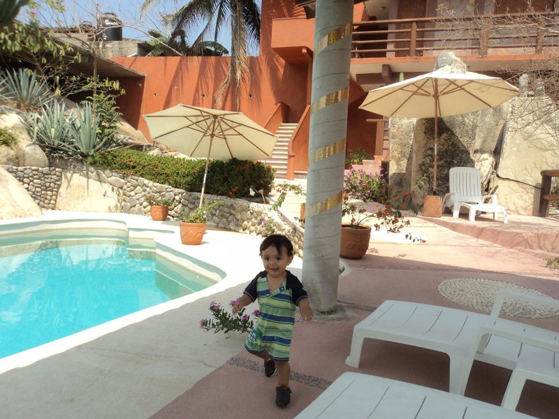 Hotel Paradise Lagoon, El Coacoyul, Mexico